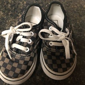VANS! Toddler size 6!